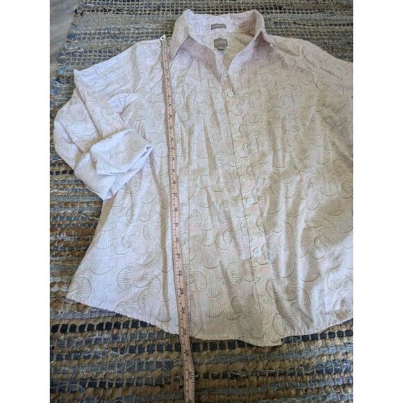 Powder Pink Grey Wrinkle Resistant Printed Button Up Shirt L Blouse Quiet Luxury - Picture 5 of 7